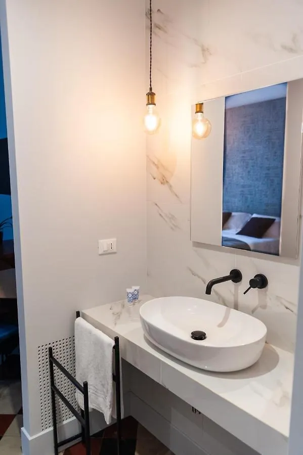 Catarina Suites - Centro Storico Aeroporto di Catania Fontana Rossa Bed & Breakfast