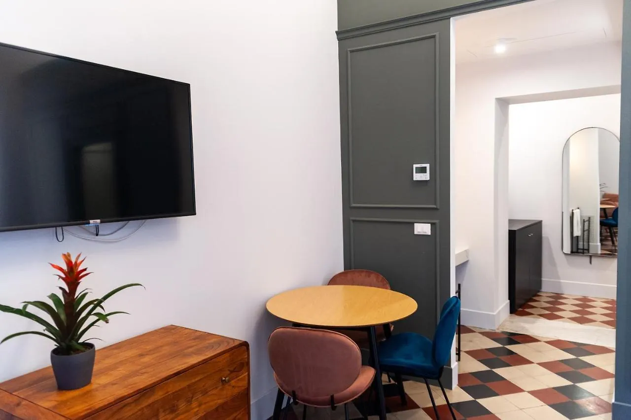 Catarina Suites - Centro Storico Aeroporto di Catania Fontana Rossa